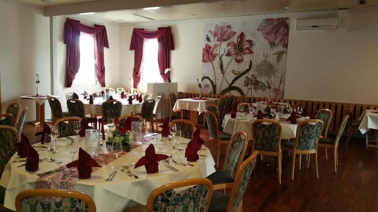 Hosser'S Hotel Restaurant อิดาร์-โอเบอร์ชไตน์ ภายนอก รูปภาพ